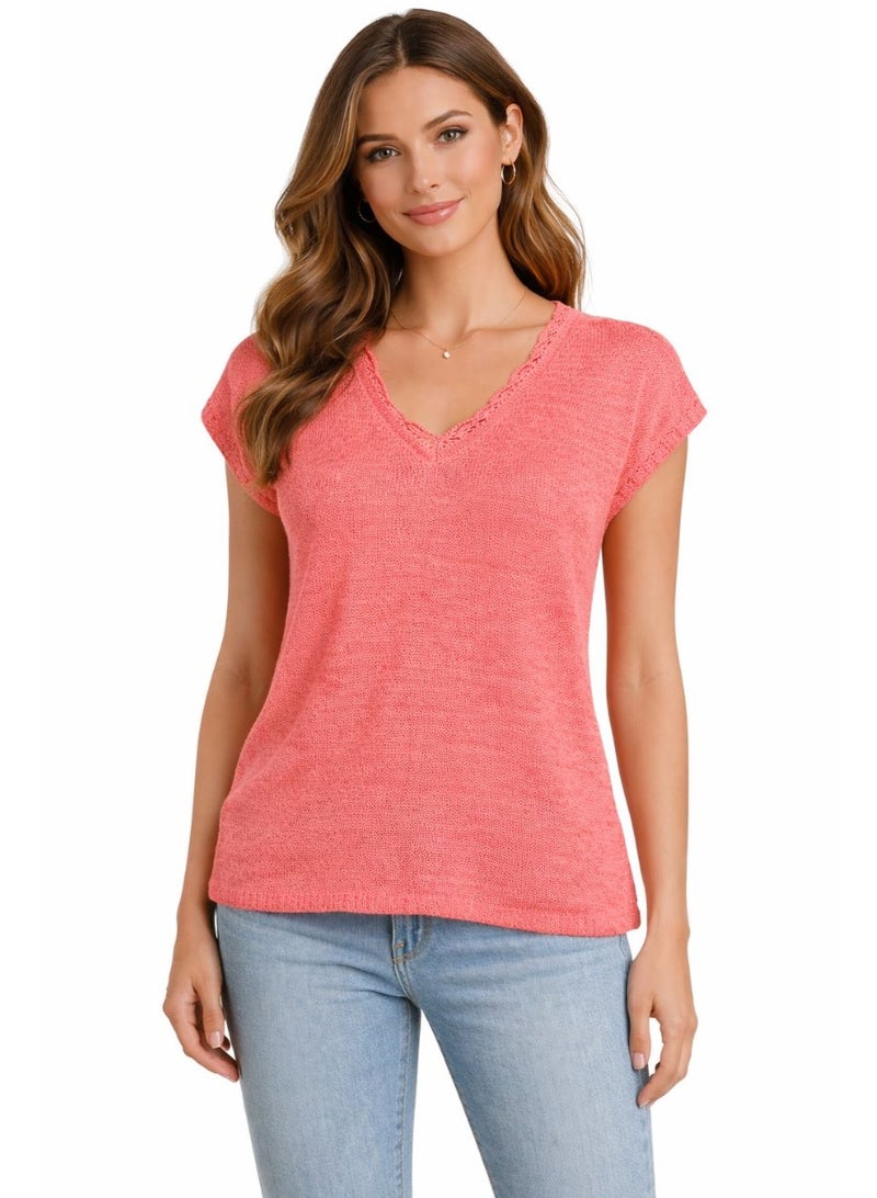 Unparalleled elegance. A uniquely designed blouse. - Image 1